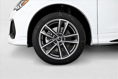 2025 Audi Q3 45 S line Premium