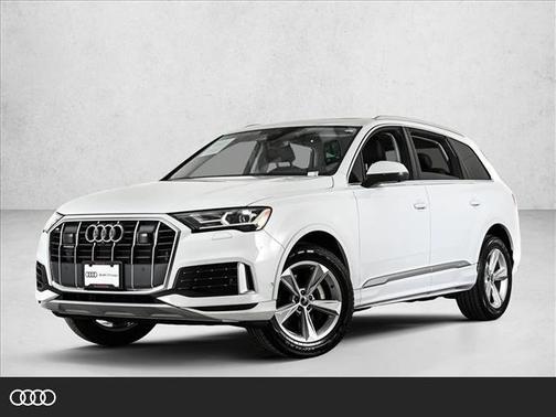 2023 Audi Q7 45 Premium
