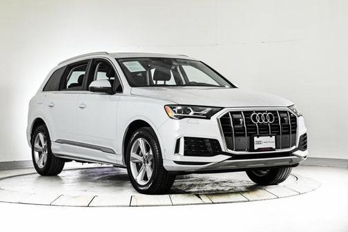 2023 Audi Q7 45 Premium