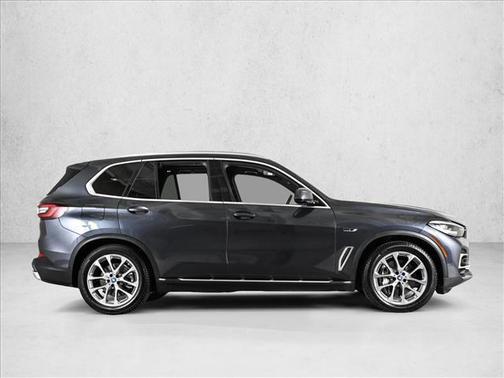 2022 BMW X5 PHEV xDrive45e