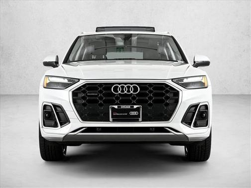 2023 Audi Q5 45 S line quattro Premium