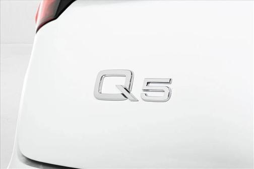 2023 Audi Q5 45 S line quattro Premium