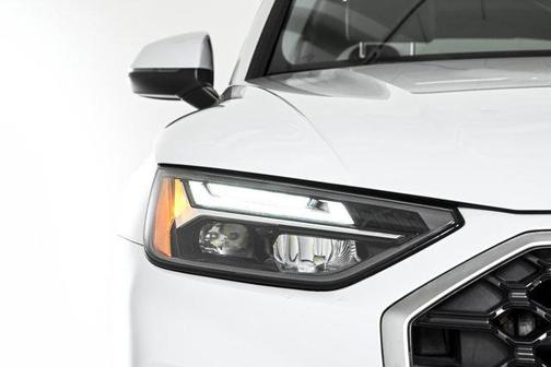 2023 Audi Q5 45 S line quattro Premium