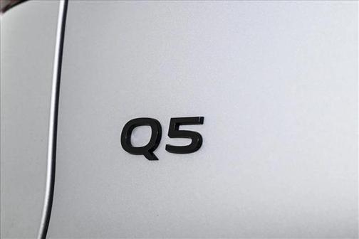 2025 Audi Q5 2.0T quattro Premium