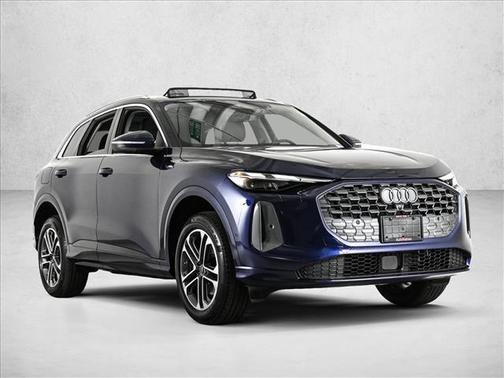 Navarra Blue Metallic 2025 Audi Q5 2.0T quattro Premium