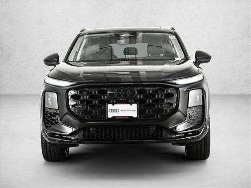 Mythos Black Metallic 2026 Audi Q3 S line