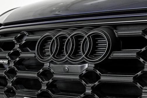 2025 Audi Q5 45 S line quattro Premium