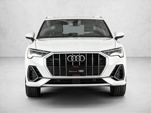 2025 Audi Q3 45 S line Premium