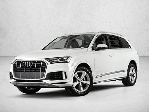 Carrara White 2022 Audi Q7 55 Premium