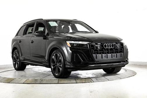 2025 Audi Q7 55 Prestige