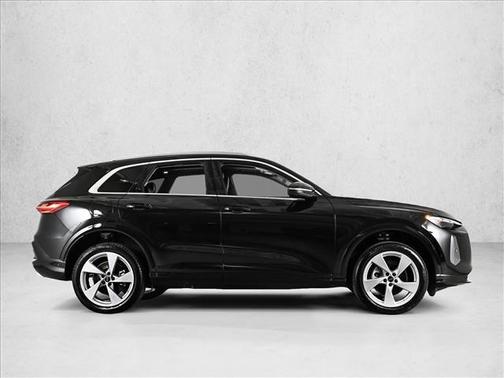 2025 Audi Q5 2.0T quattro Premium