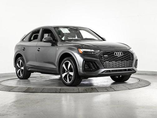 Daytona Gray Pearl Effect 2023 Audi Q5 45 S line Premium Plus