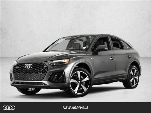 Daytona Gray Pearl Effect 2023 Audi Q5 45 S line Premium Plus