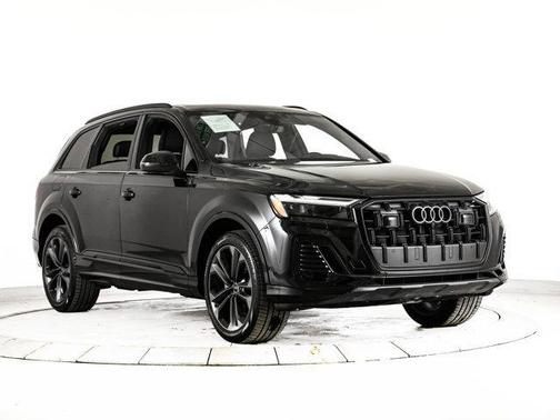 2025 Audi Q7 55 Premium Plus