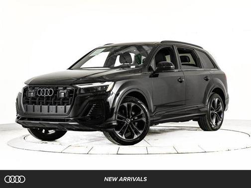 2025 Audi Q7 55 Premium Plus