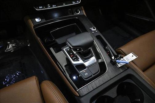2025 Audi Q5 55 S line quattro Premium