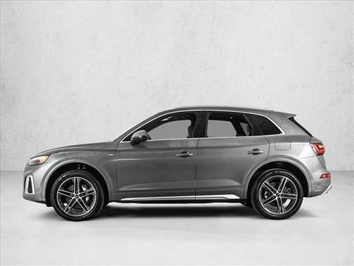 2025 Audi Q5 55 S line quattro Premium