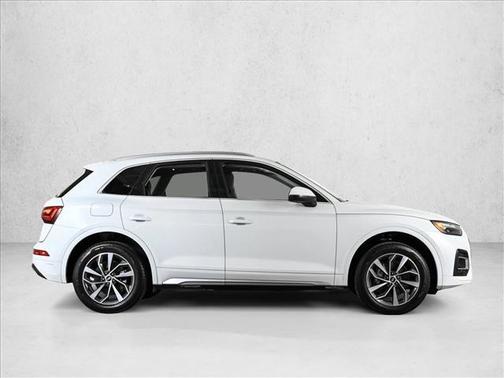 Glacier White Metallic 2021 Audi Q5 40 Premium Plus