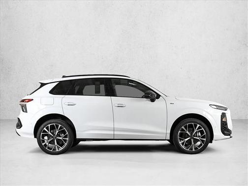 Glacier White Metallic 2026 Audi Q3 S line