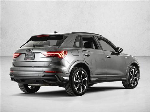 2025 Audi Q3 45 S line Premium