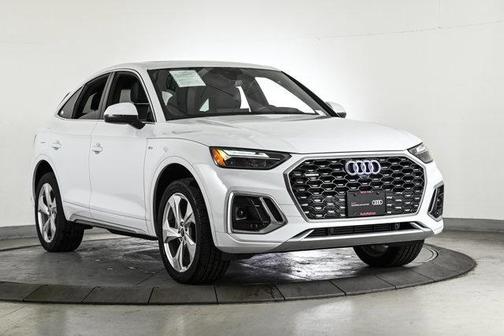 2024 Audi Q5 45 S line quattro Premium