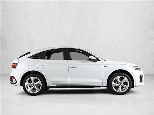 2024 Audi Q5 45 S line quattro Premium