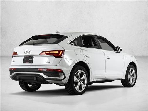 2024 Audi Q5 45 S line quattro Premium