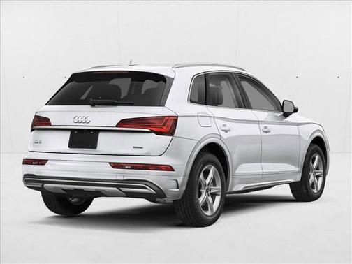 2025 Audi Q5 45 S line quattro Premium