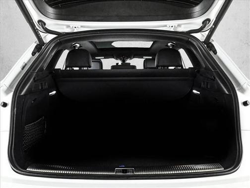 Glacier White Metallic 2025 Audi Q5 55 S line quattro Premium