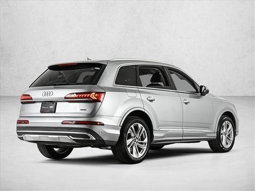 Satellite Silver Metallic 2023 Audi Q7 45 Premium Plus