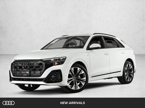 2025 Audi Q8 Premium Plus