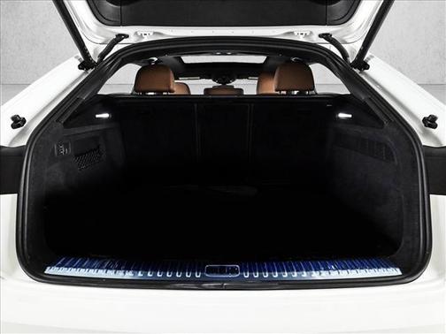 2025 Audi Q8 Premium Plus