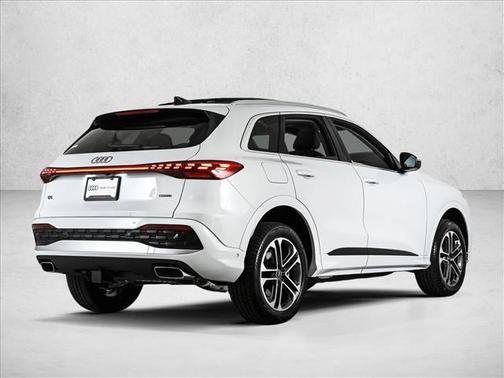 2025 Audi Q5 2.0T quattro Premium