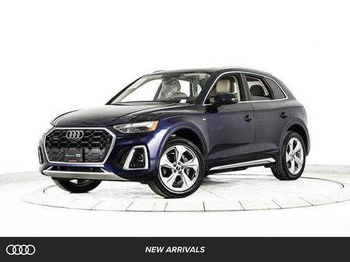 2022 Audi Q5 45 S line Premium Plus