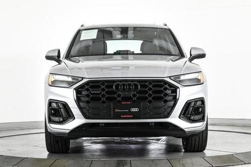 2025 Audi Q5 45 S line quattro Premium