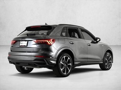 2025 Audi Q3 45 S line Premium