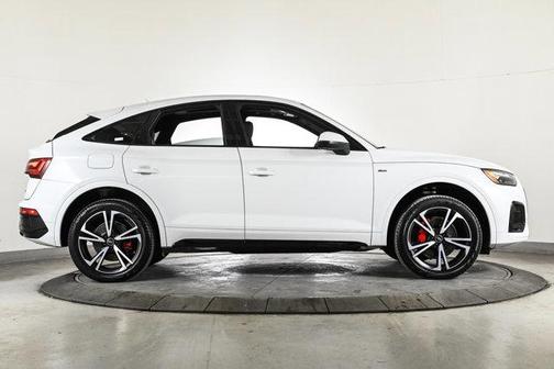 2025 Audi Q5 45 S line quattro Premium