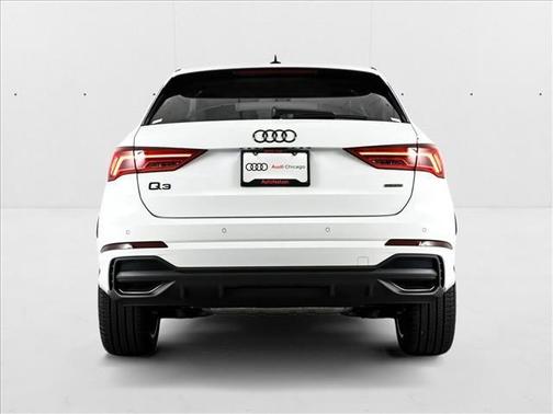 2025 Audi Q3 45 S line Premium