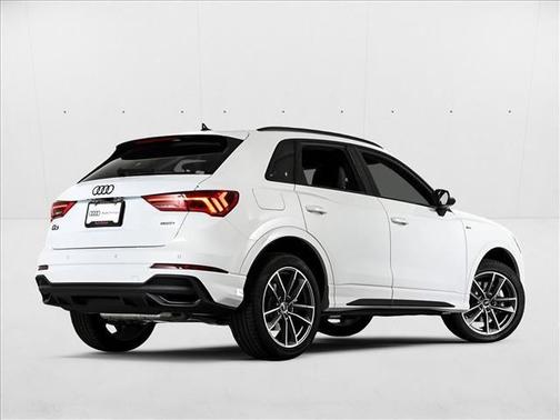 2025 Audi Q3 45 S line Premium