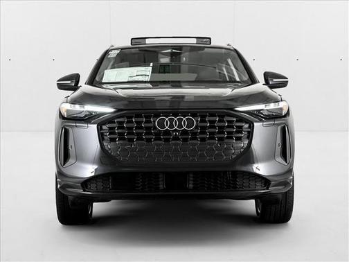 2025 Audi Q5 2.0T quattro Premium