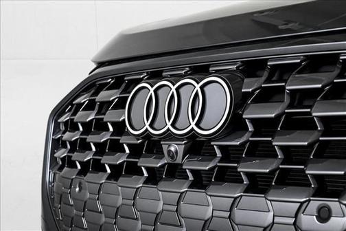 2025 Audi Q5 2.0T quattro Premium