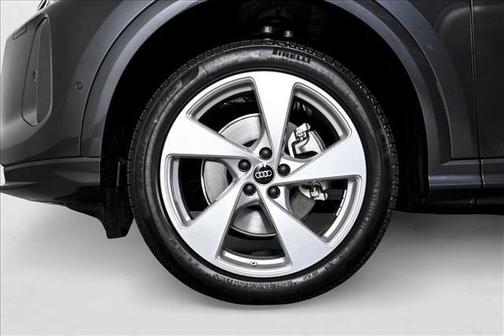 2025 Audi Q5 2.0T quattro Premium