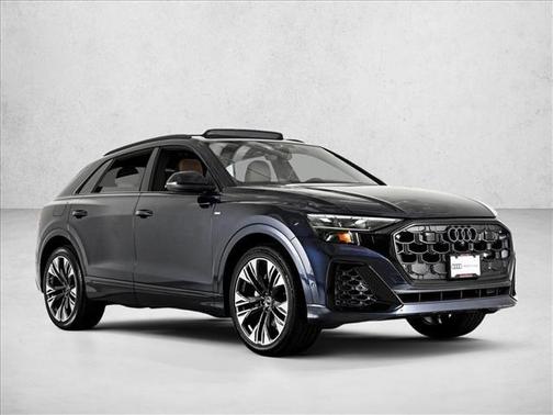 2025 Audi Q8 Premium Plus