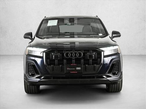 2025 Audi Q7 55 Prestige