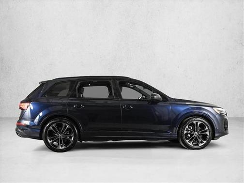 2025 Audi Q7 55 Prestige