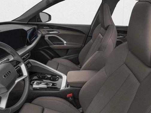 Daytona Gray Metallic 2026 Audi Q5 Sportback PLUS