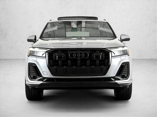 2025 Audi Q7 45 Premium Plus