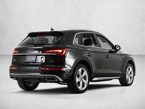 Mythos Black Metallic 2023 Audi Q5 45 S line Premium Plus