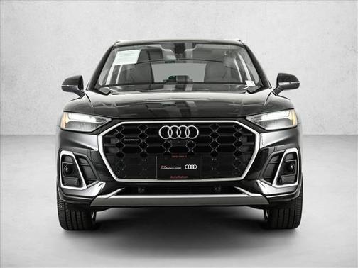 Mythos Black Metallic 2023 Audi Q5 45 S line Premium Plus