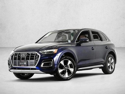 Navarra Blue Metallic 2024 Audi Q5 40 Premium